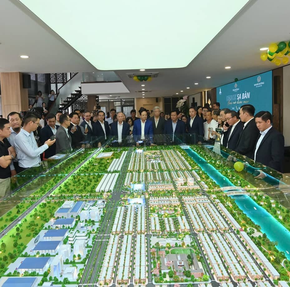 Bất động sản phía Nam bùng nổ nguồn cung, giá bắt đầu 'hạ' nhiệt